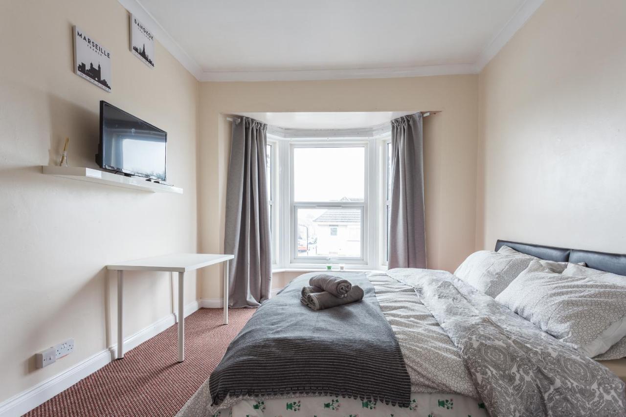 Shirley House 1, Guest House, Self Catering, Self Check In With Smart Locks, Use Of Fully Equipped Kitchen, Walking Distance To Southampton Central, Excellent Transport Links, Ideal For Longer Stays Eksteriør bilde