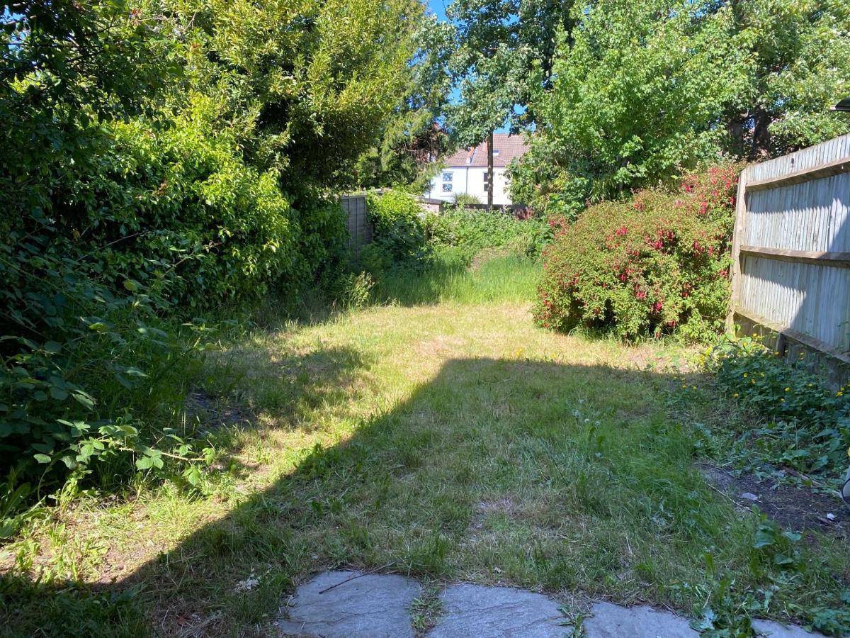 Shirley House 1, Guest House, Self Catering, Self Check In With Smart Locks, Use Of Fully Equipped Kitchen, Walking Distance To Southampton Central, Excellent Transport Links, Ideal For Longer Stays Eksteriør bilde