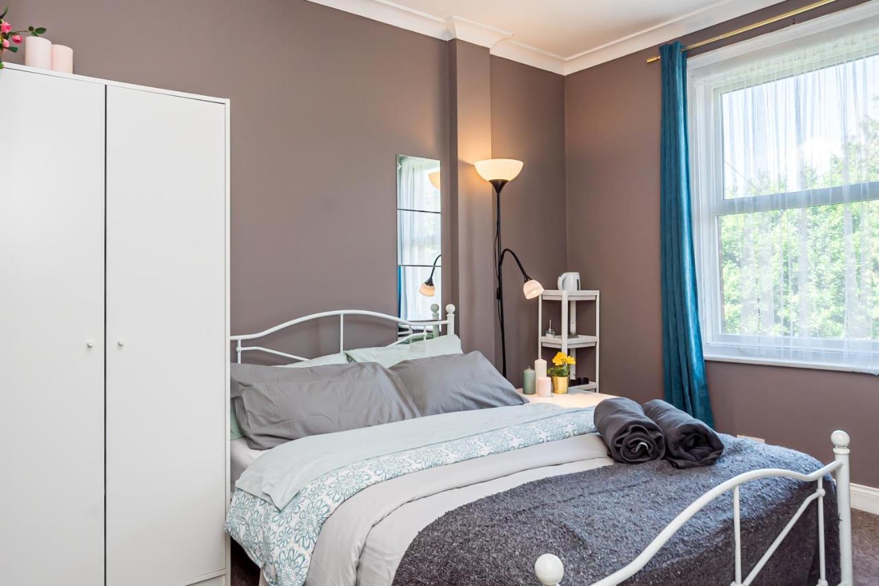 Shirley House 1, Guest House, Self Catering, Self Check In With Smart Locks, Use Of Fully Equipped Kitchen, Walking Distance To Southampton Central, Excellent Transport Links, Ideal For Longer Stays Eksteriør bilde