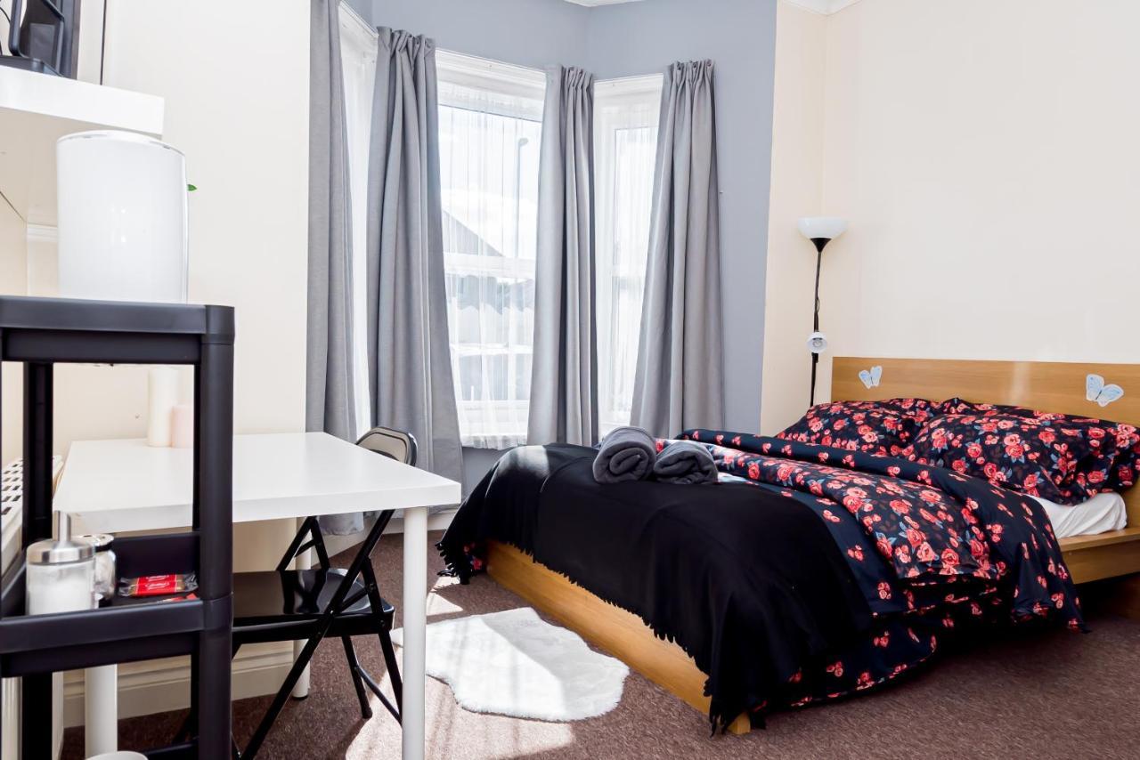 Shirley House 1, Guest House, Self Catering, Self Check In With Smart Locks, Use Of Fully Equipped Kitchen, Walking Distance To Southampton Central, Excellent Transport Links, Ideal For Longer Stays Eksteriør bilde