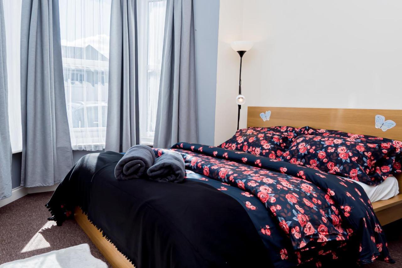 Shirley House 1, Guest House, Self Catering, Self Check In With Smart Locks, Use Of Fully Equipped Kitchen, Walking Distance To Southampton Central, Excellent Transport Links, Ideal For Longer Stays Eksteriør bilde