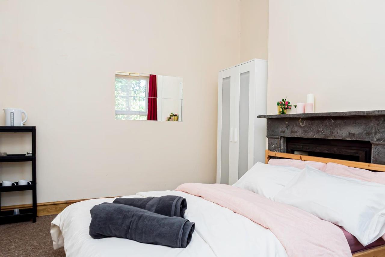 Shirley House 1, Guest House, Self Catering, Self Check In With Smart Locks, Use Of Fully Equipped Kitchen, Walking Distance To Southampton Central, Excellent Transport Links, Ideal For Longer Stays Eksteriør bilde
