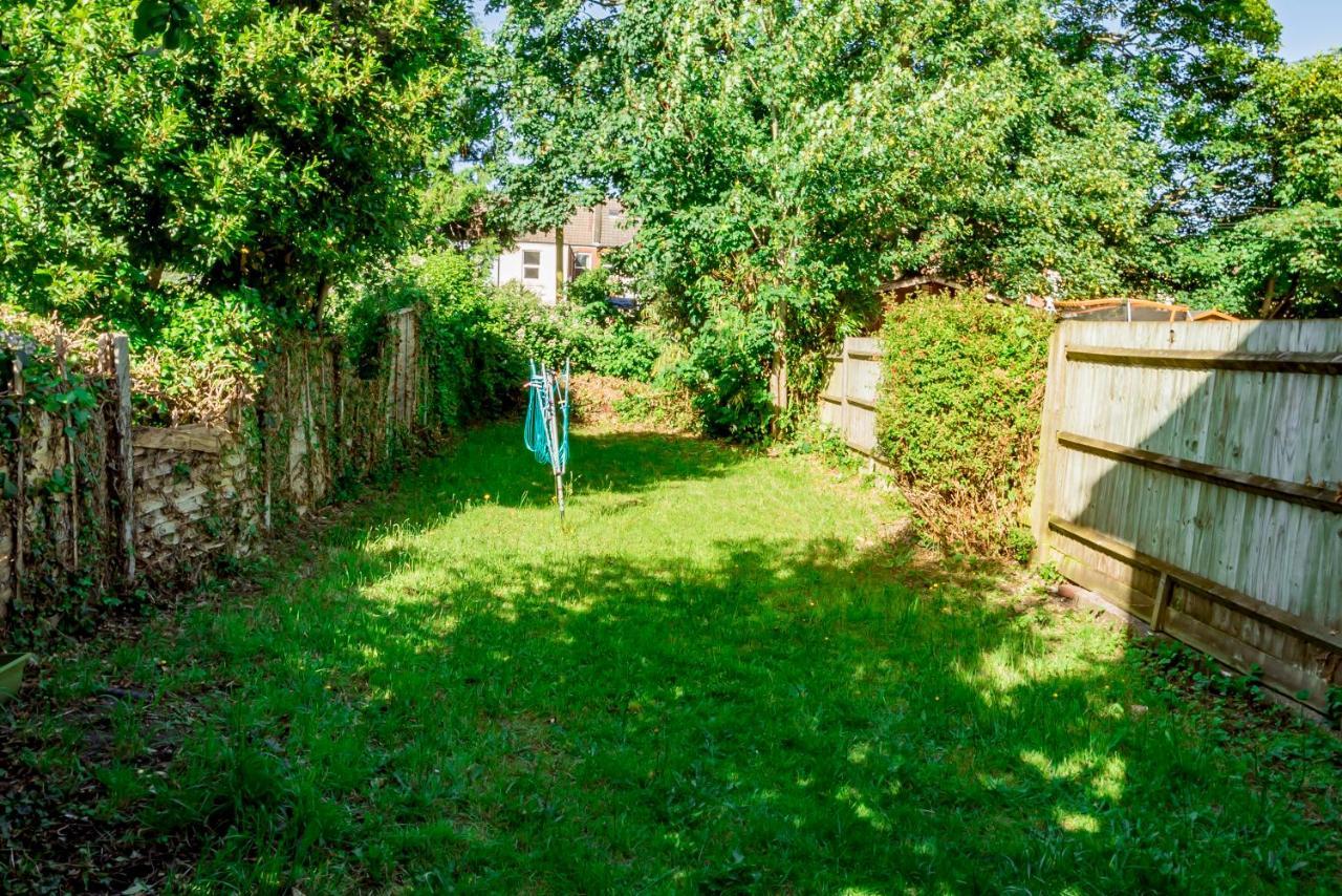 Shirley House 1, Guest House, Self Catering, Self Check In With Smart Locks, Use Of Fully Equipped Kitchen, Walking Distance To Southampton Central, Excellent Transport Links, Ideal For Longer Stays Eksteriør bilde