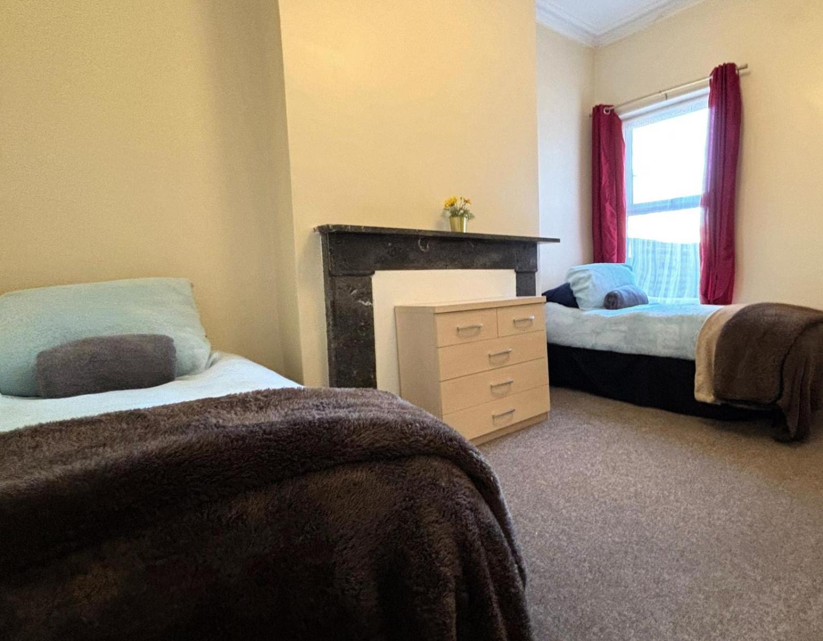 Shirley House 1, Guest House, Self Catering, Self Check In With Smart Locks, Use Of Fully Equipped Kitchen, Walking Distance To Southampton Central, Excellent Transport Links, Ideal For Longer Stays Eksteriør bilde